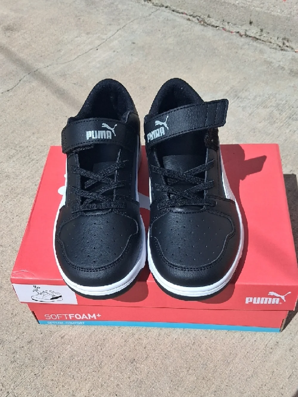 Puma Rebound Layup Low Sneakers Shoes Boys Size 3C - Picture 4 of 10